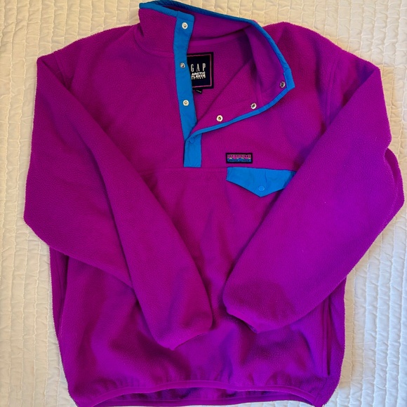 Gap Arctic Fleece Fuscia size M - Picture 1 of 3